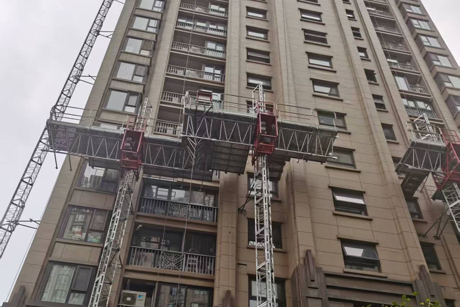 集成式附著升降腳手架案例